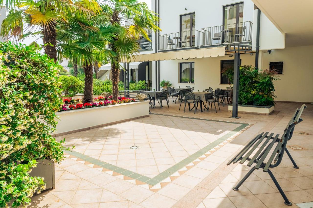 Hotel Arena Sirmione Exterior foto