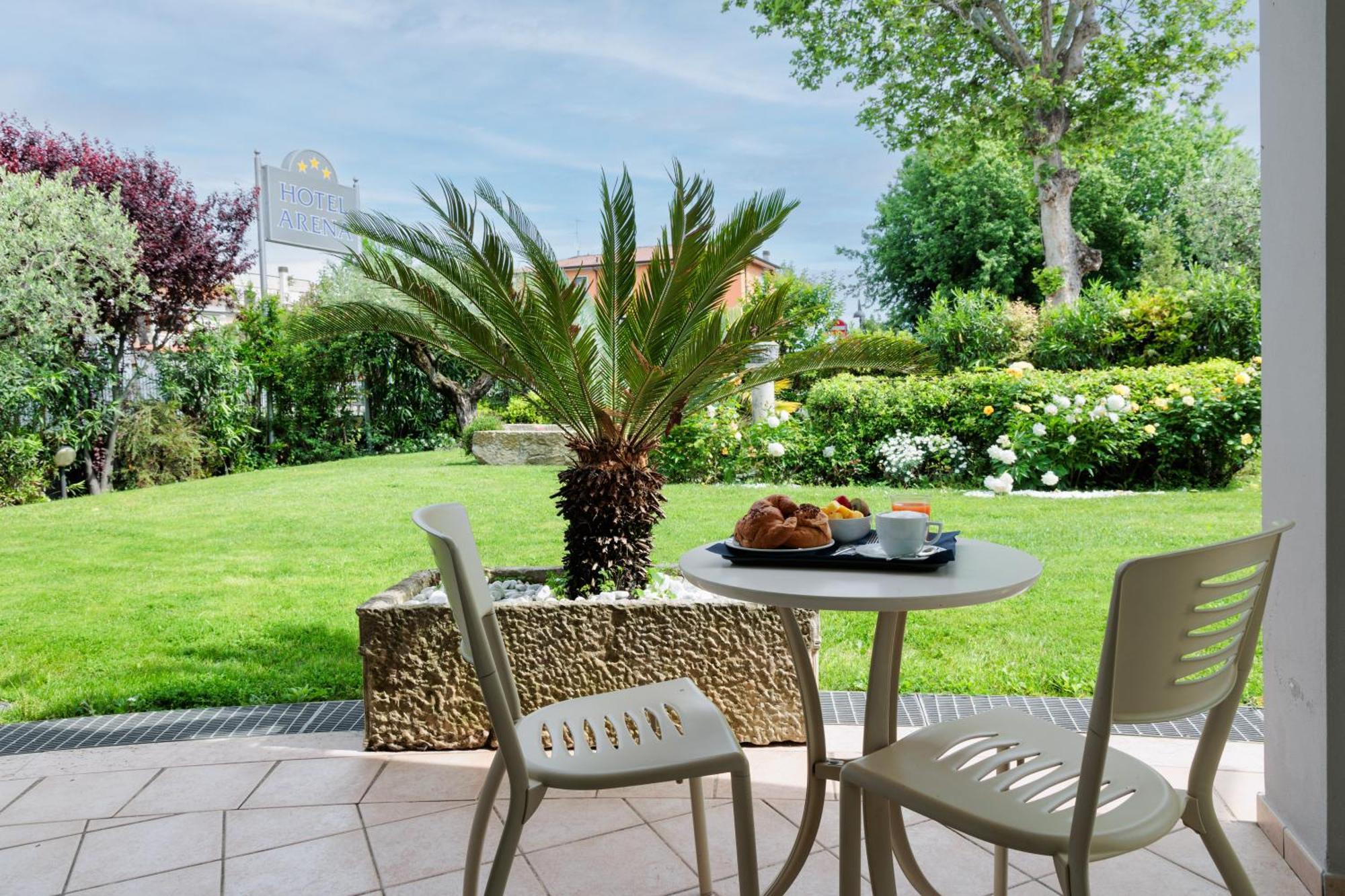Hotel Arena Sirmione Exterior foto