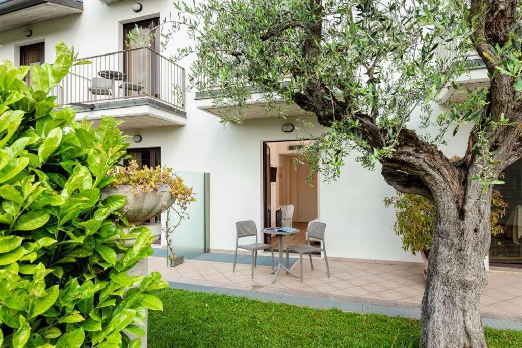 Hotel Arena Sirmione Exterior foto