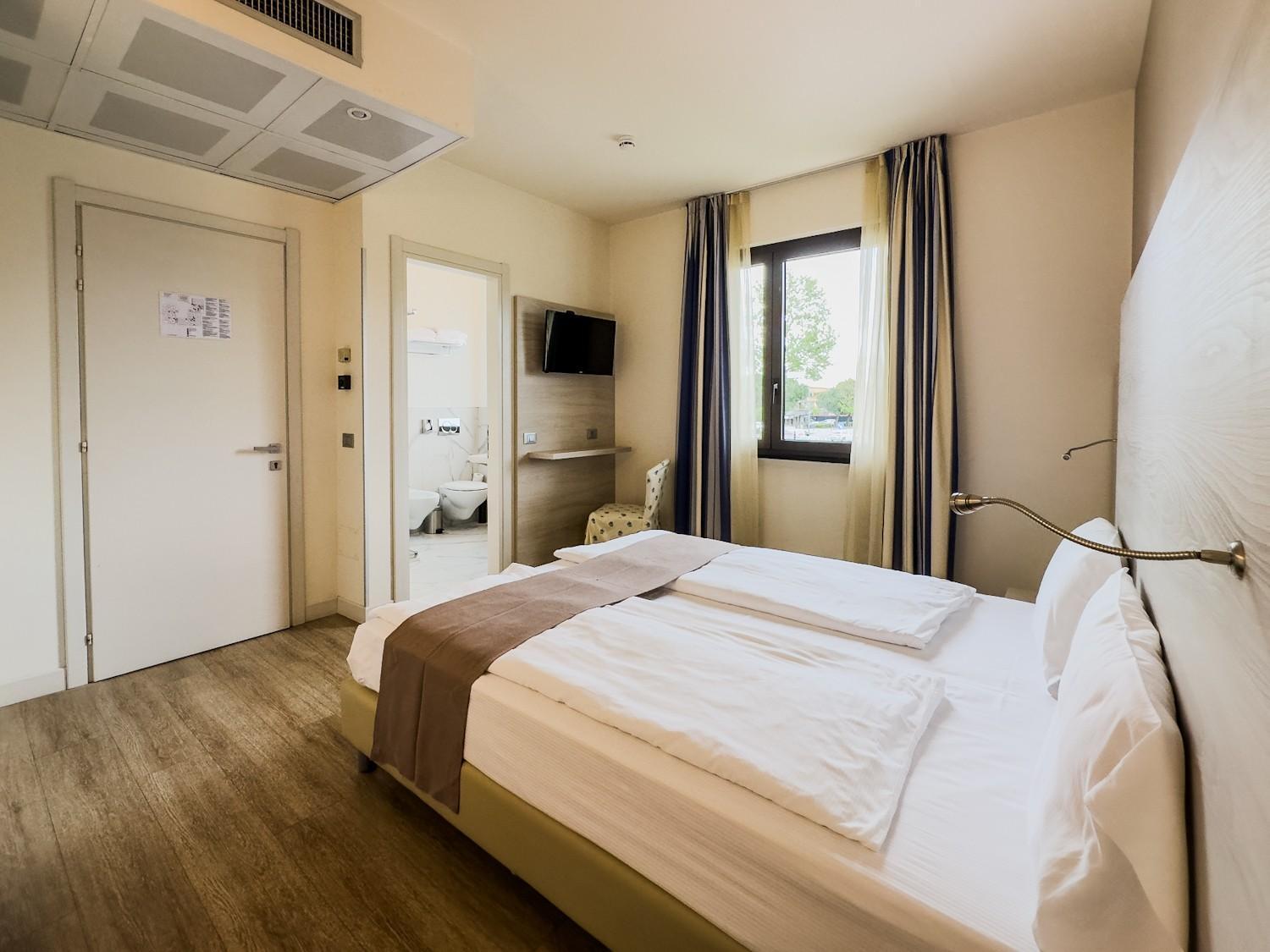 Hotel Arena Sirmione Exterior foto